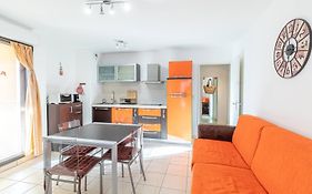 Nice T2 - Quiet, With Parking, Central Menton